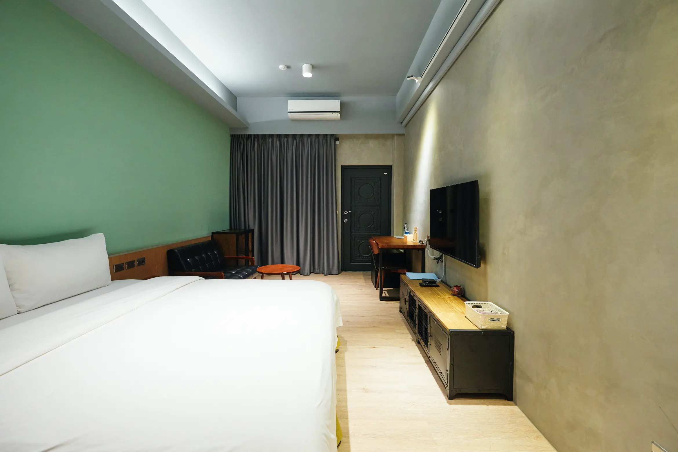 雙人房－附陽台