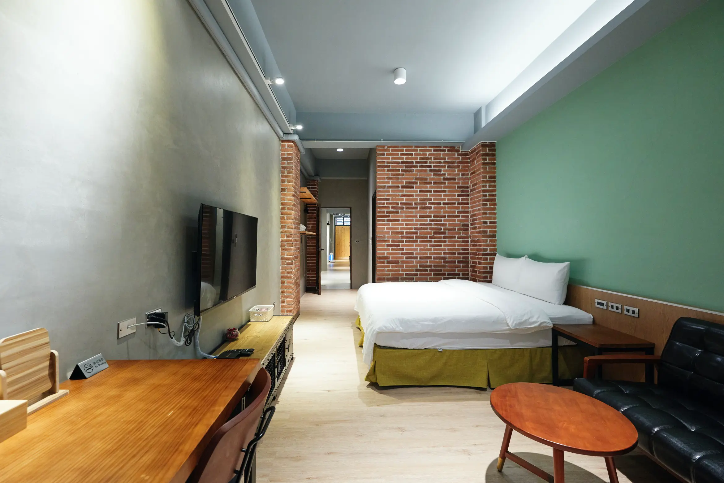 雙人房－附陽台